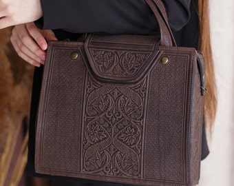 Leather bag | Personalized handbag | Hangbag | Handmade | Fashionable Bag | Ukraine shops | Crossbody bag