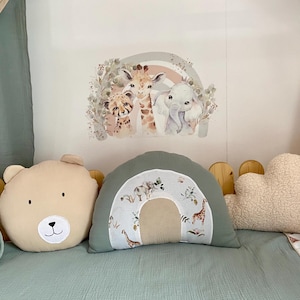 Decoratief leeuwenkussen voor kinderen, kinderkamerdecoratiekussen giraf, kinderkamer met safarithema, handgemaakt en handbeschilderd in Scandinavische stijl