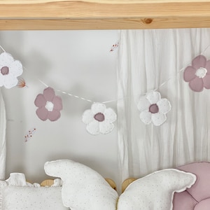 Guirnalda de muselina de algodón boho, bandera de guirnalda para niños, flores de guirnalda de guardería, decoración de pared, empavesado de guardería, decoración de guardería Scandi, estandarte de marica Daisies withe-pink