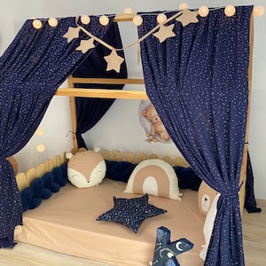 Auvent en mousseline | à baldaquin de lit pour tout-petit | Décoration de salle de jeux | Auvent pour coin lecture | Baldaquin bleu | à baldaquin pour lit de bébé | Tente de lit pour enfants