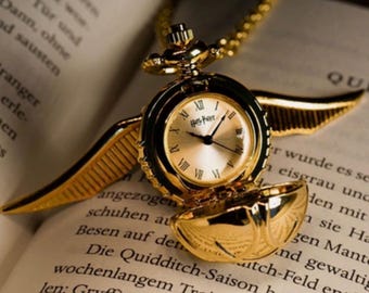 Harry Potter Golden Snitch/Seeker Pocket Watch! NEW! Includes Necklace/Chain!