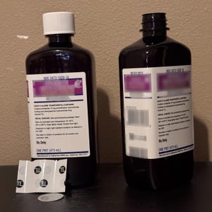 Alpharma NEW 16oz Pint Bottle - Movie Prop (Empty)