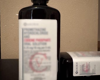 Akorn NEW 16oz Prop Replica Pint Bottle (Empty) - NEW Movie Prop!