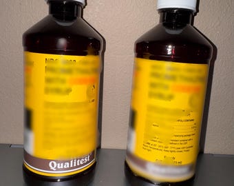 QualiTest 16oz Replica Pint Bottle (Empty) - NEW Movie Prop