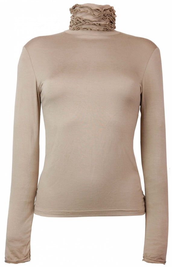 SallyAllenFashion Ruffle Polo Neck Fine Knit Sweater in Beige