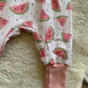 Pump pants muslin melon image 3