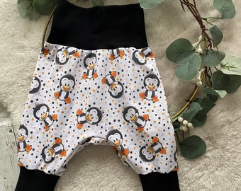 Pump pants baby penguin