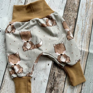 Pump pants baby fox image 1