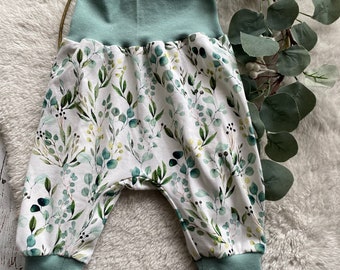 Pump pants baby flowers and branches