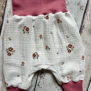 Bloomers muslin flowers