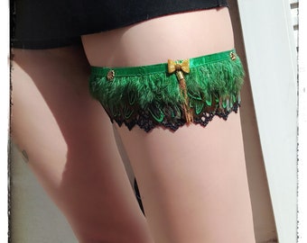 Green burlesque garter