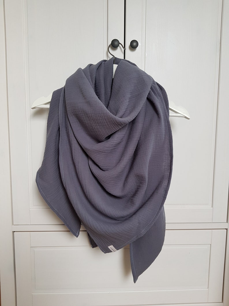 giant muslin cloths