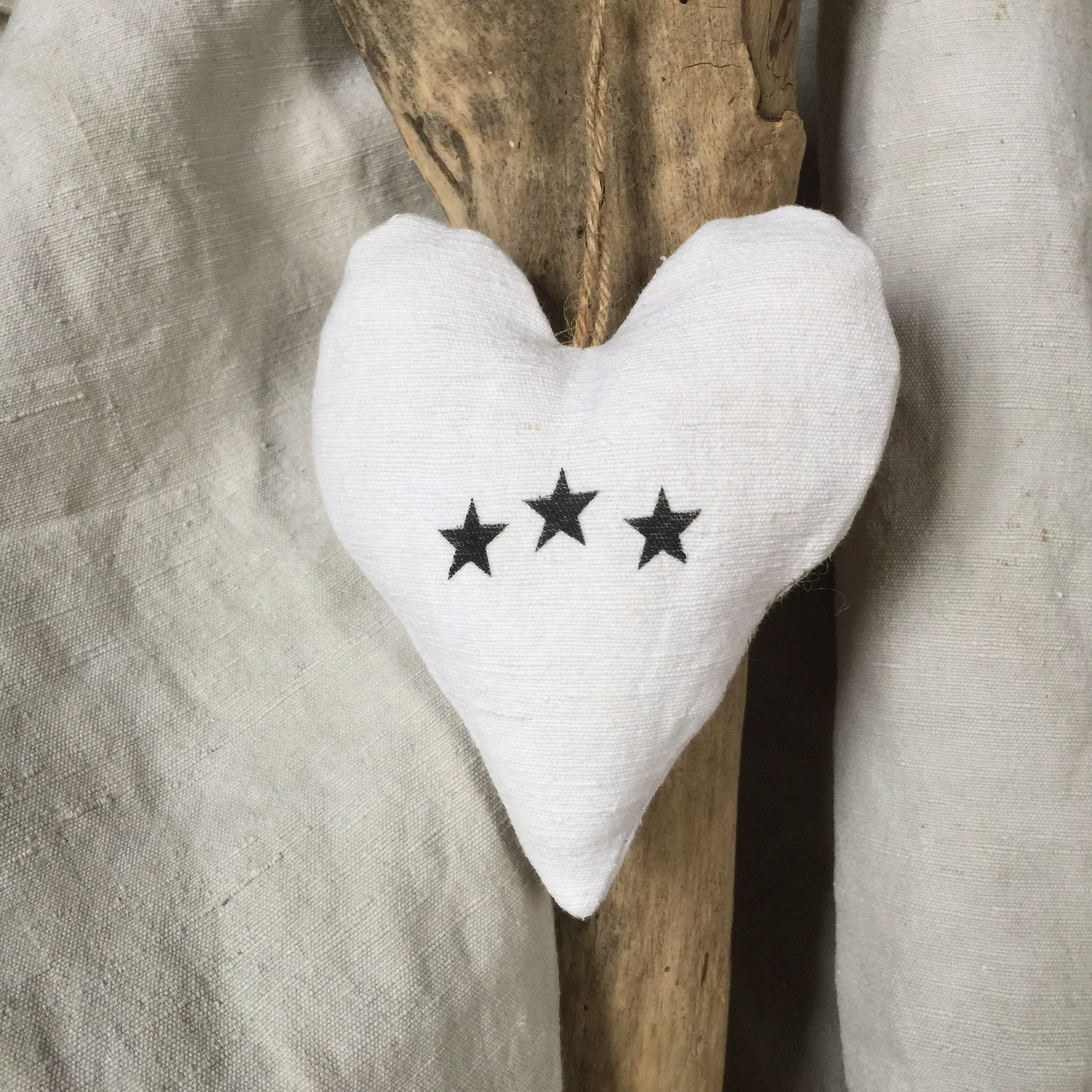 Coeur avec Étoiles , Linge de Français Antique 19Ème Siècle Fait à La Main et Imprimé Coeur en Tissu