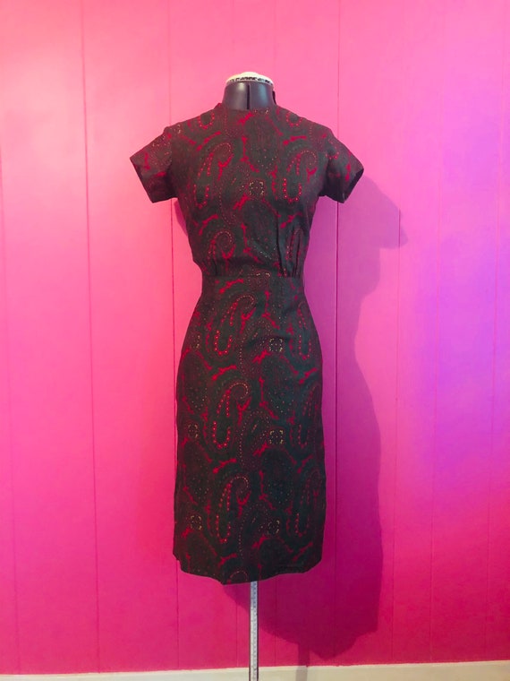 Vintage 60s Christmas Paisley Wiggle Dress - image 2