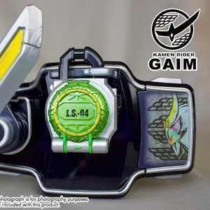 Kamen-Rider/GAIM【Sengoku Driver and 5 Face Plates】《used》