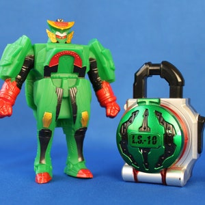 Kamen-Rider GAIM [Sound Lockseed Series L.S.-10 Suica DX Type & suica arms mini figure Set] USED