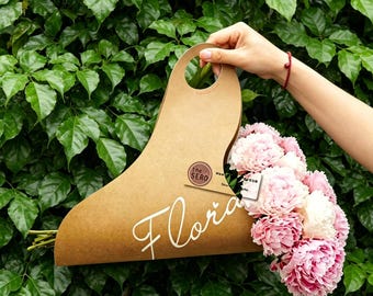 Custom Paper Flower Carrier Bag: Flat-Open Bouquet, Personalized Logo for Parties, Weddings 10PCS