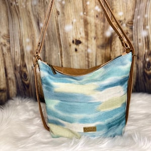 Krystal Convertible Sammy Bag - Lagoon print