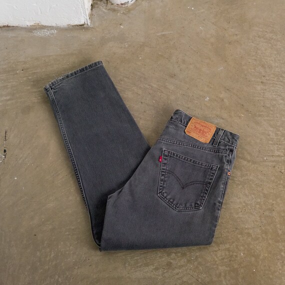 Levis 2024 size 33