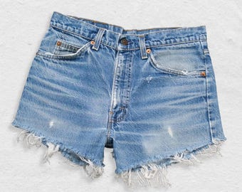 30W Vintage 80s Levi's 517 Shorts, Made in USA, Medium Wash