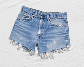 30W Vintage 80s Levi's 517 Shorts, Made in USA, Medium Wash