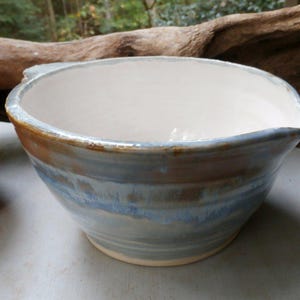 Kitchen mixing bowl with handle and spout - Handmade stoneware pottery mixing bowl