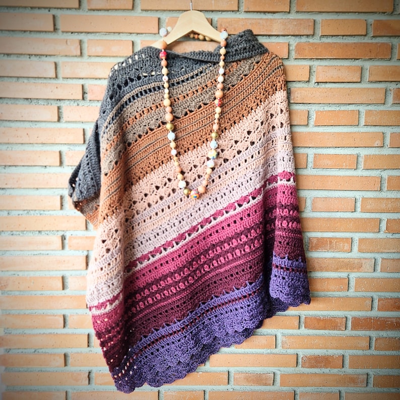YakButterTea Poncho crochet pattern image 5
