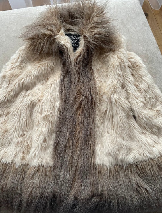 Vintage Cream Fur Cape Coat / size S / Vegan Mink… - image 1