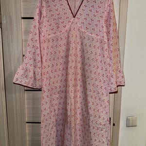 Vintage nachtjapon, vintage nachtkleding, vintage nachthemd, ouderwetse nachtjapon
