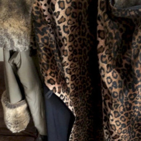 Ivan Grundahl vintage faux fur collar and cuffs coat / oversized coat / size 36 fits S/M baggy coat vegan leopard fur lining