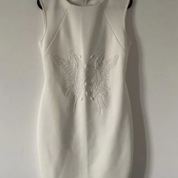 White pencil dress Italian designer Byblos / size XS/S / Textured front detail snow white mini dress / wedding dress / cocktail party dress