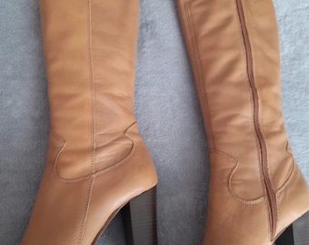 Buffalo Tan Leather Square Toe Heel Boots / size 37 EU / Buffalo Y2K brown Leather Boots