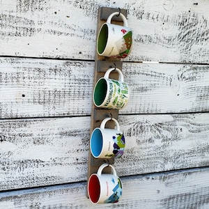 You Are Here Coffee Mug Rack: Wall Mounted Display