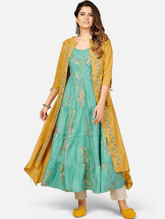 Green Kurti + Skirt in Jaipur at best price by Aarav International -  Justdial