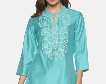 Kurtis Pour femme | T-shirts brodés bleu turquoise avec haut kurti | Short Kurta | Tuniques indiennes | T-shirts indiens pour femmes | Courte kurta ethnique