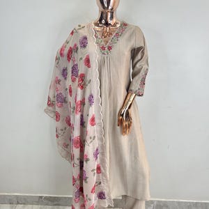 Indian Party Wear Dress For Women - Beige and Pink Floral Embroidered Silk Kurta With Trouser & Dupatta - Salwar Kameez Set - Indian Dress