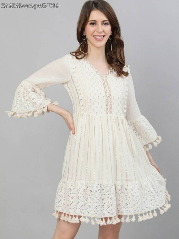 Buy PARAMOUNT CHIKAN Women Hand Embroidered Lucknowi Chikankari White  Pleated Style Kurti online