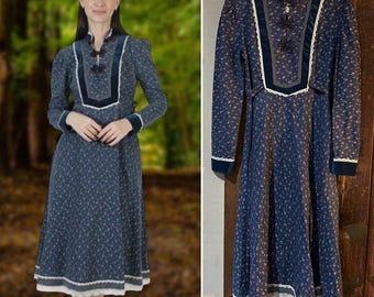 Vintage 70s Gunne Sax Navy Calico Floral Dress White Lace Trim 11