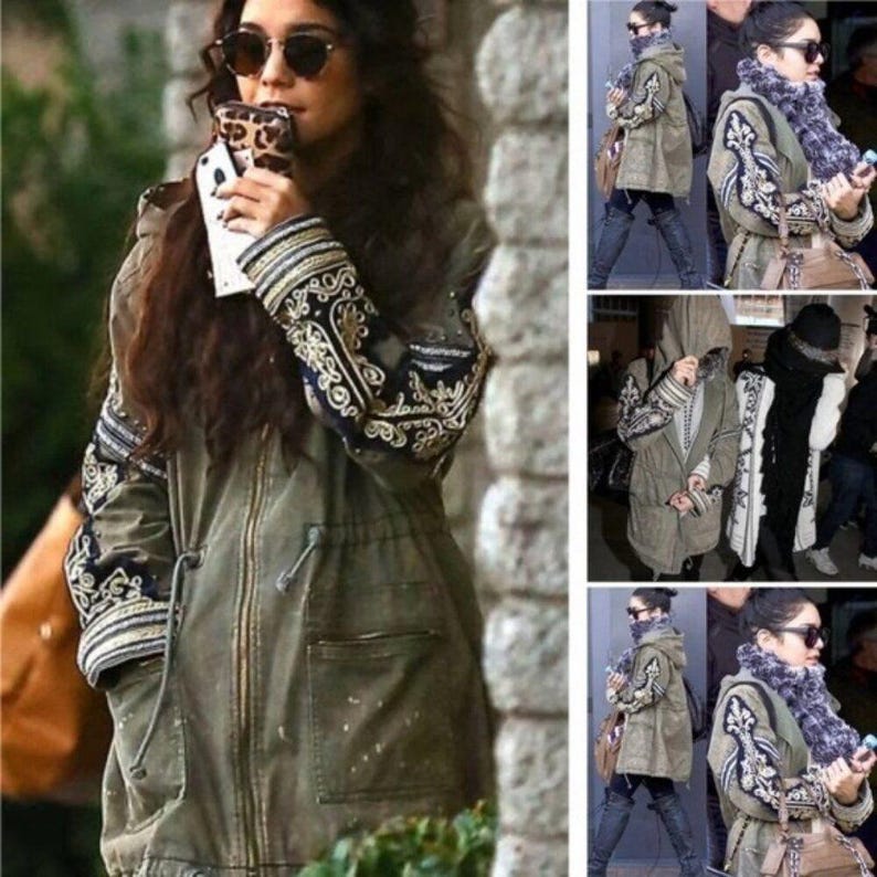 Chaqueta parka militar con plumas doradas y diamantes de imitación verdes de FREE PEOPLE M RARO imagen 2