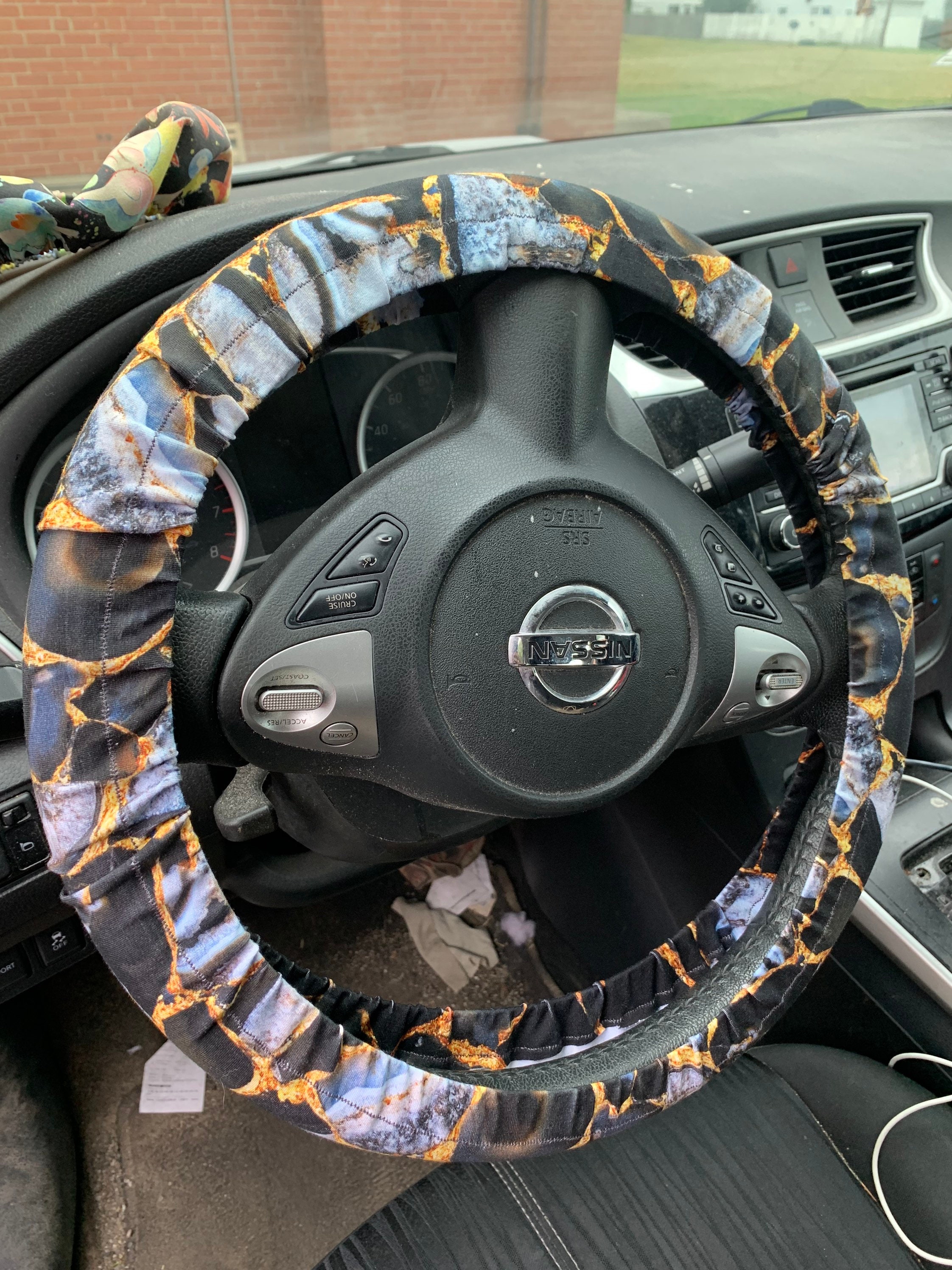 Mineral steering wheel cover Mineral steering wheel cover