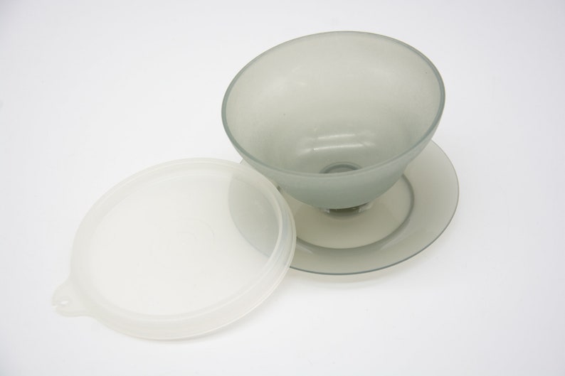 Vintage Tupperware, Pudding Plastic Cups Jello Cup, Food Container