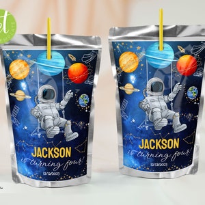 Etiqueta editável de viajante espacial, etiqueta de bolsa de suco para festa na galáxia, planetas astronauta foguete menino aniversário azul, OST1