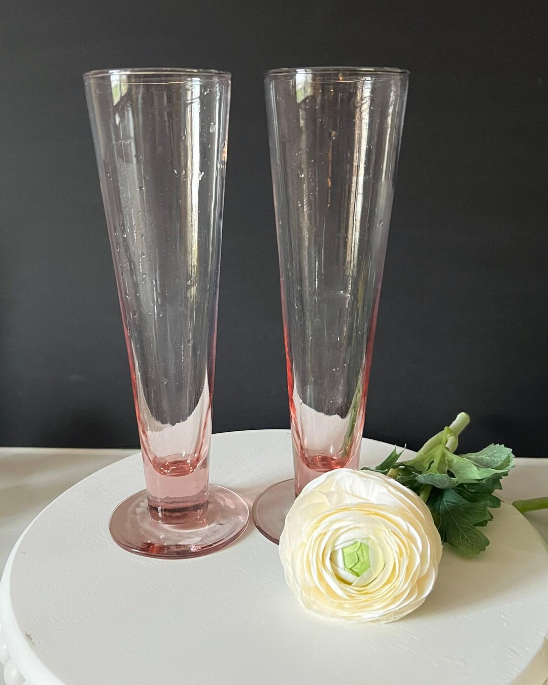 Stemmed Pilsner - Blown Glass - Pink - Pint Glass - 9 1/2