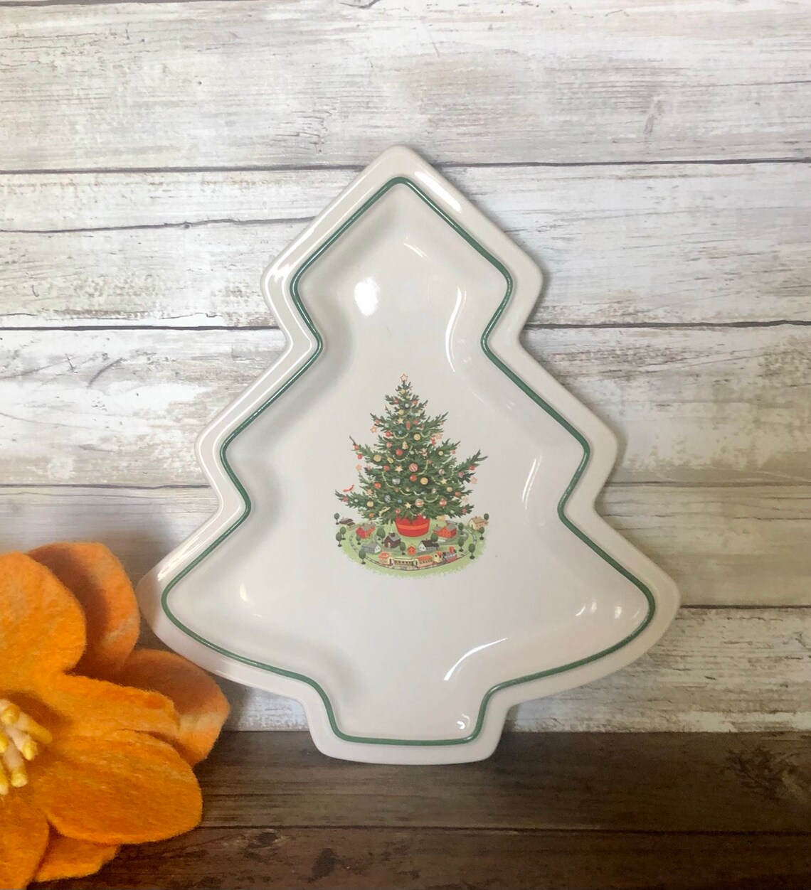 Pfaltzgraff Christmas Heritage Tree Shaped Plate Dish White Etsy