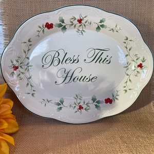 Pfaltzgraff - Winterberry - Bless This House - 10&quot; Platter