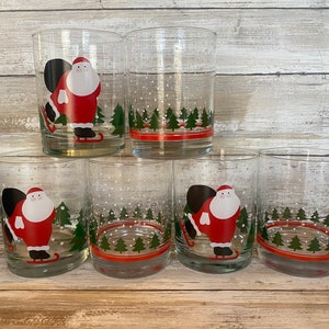 Mismatched - Christmas - Old Fashioned - Barware - Set of 6 - 3 Santa/3 Trees - 4 1/4&quot; Tall - 14 oz.
