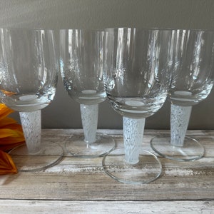Denby - Jet - White Stem - Water Goblet - Set of 4 - 7 1/8&quot; Tall - Gorgeous!