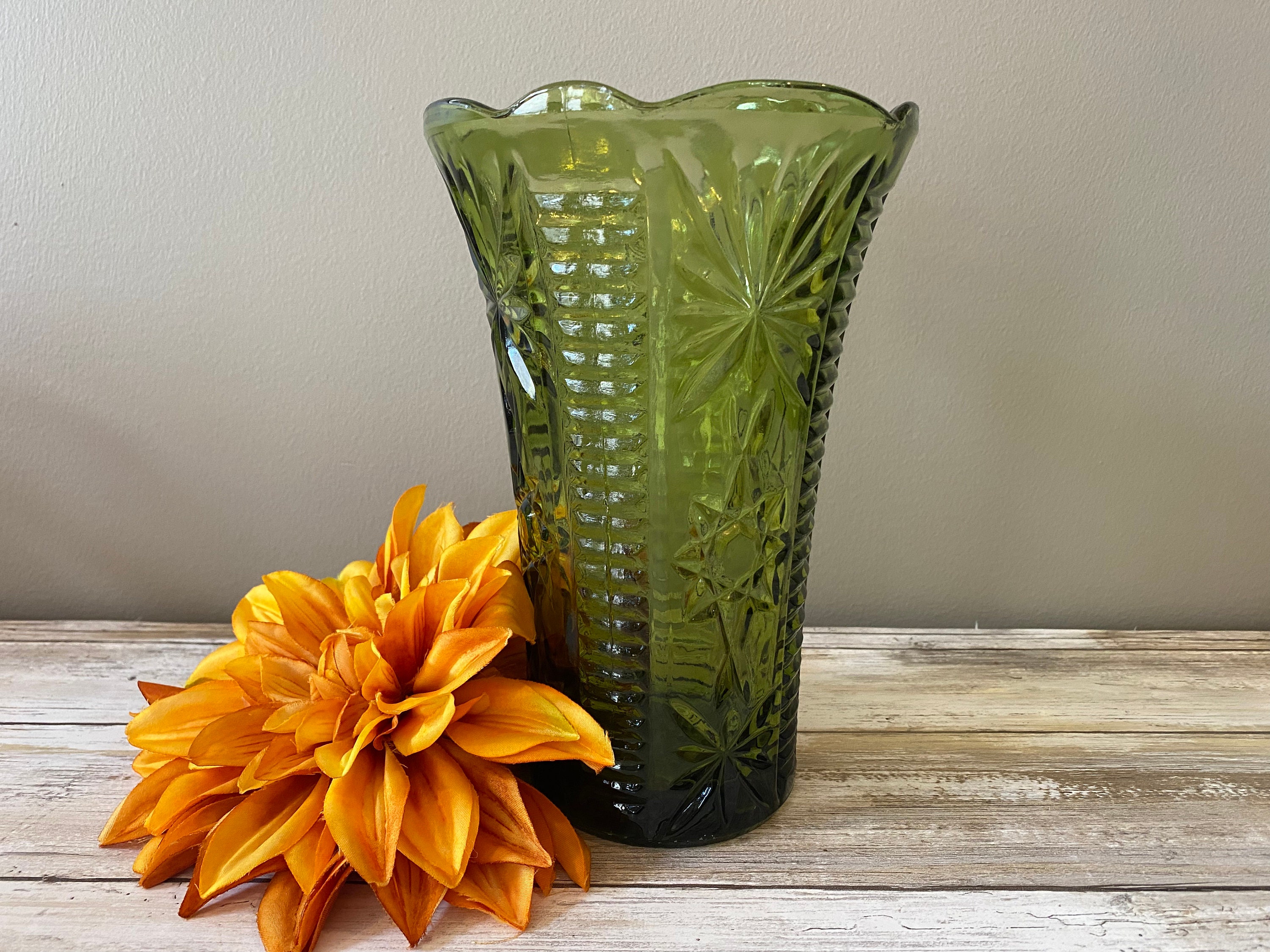 Early American Prescut - Etsy