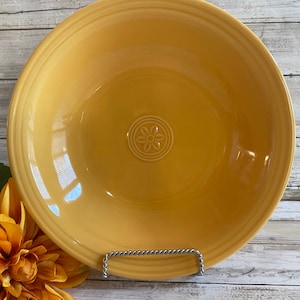 Oneida - Petals - Marigold - 9&quot; Round Vegetable Bowl - 2 Available