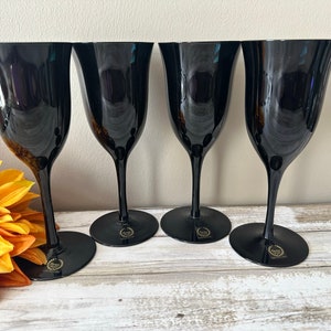 Carico - NWT - Tivoli Black - Wine Glass - Set of 4 - TWO Sets Available - 7 1/4&quot; Tall - GORGEOUS!